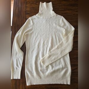 Vertigo Paris Cream turtleneck Sweater